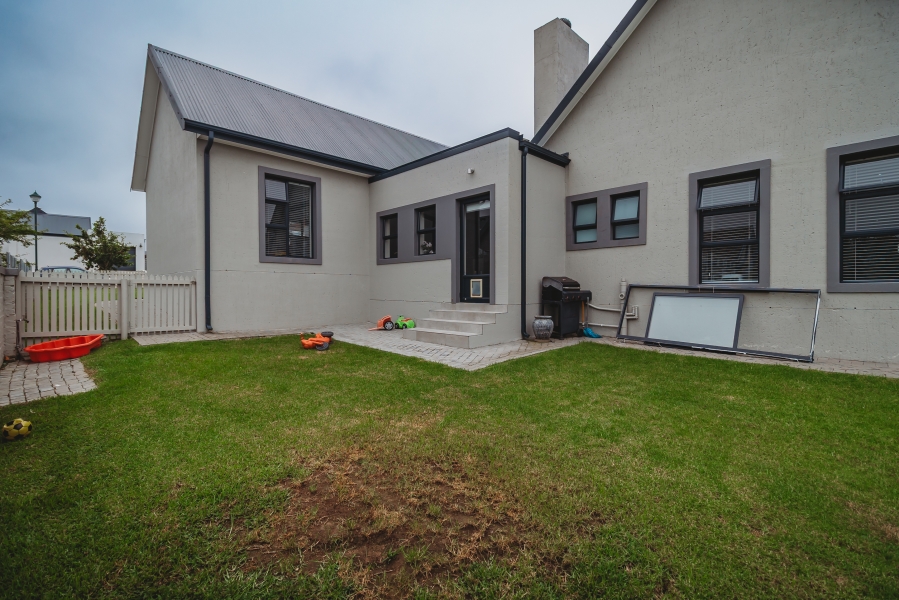 3 Bedroom Property for Sale in Blue Mountain Village Western Cape